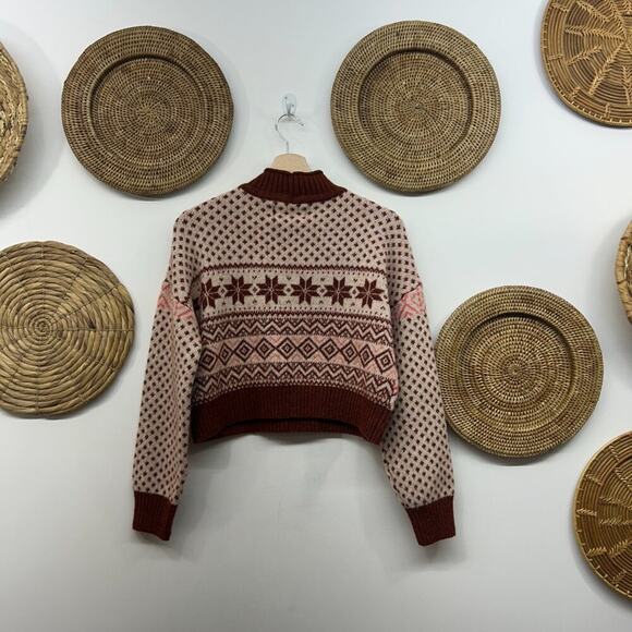 AEO American Eagle Cozy Pullover Mock Neck Cropped Knit Sweater Medium - Picture 2 of 6